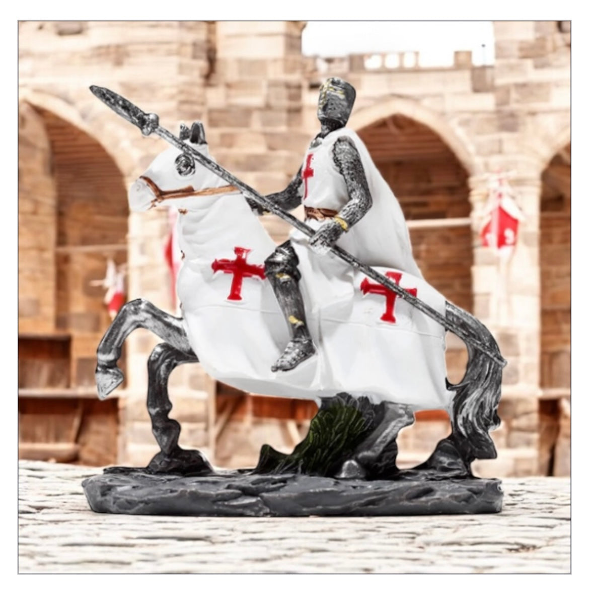 Figuur Ridder van de Kruistochten Paardenbeschermer N2
