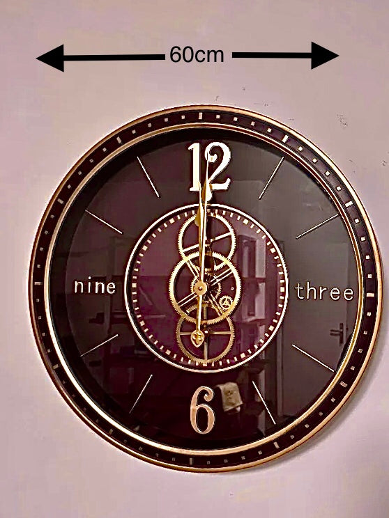 Wandklok cijfers & letters