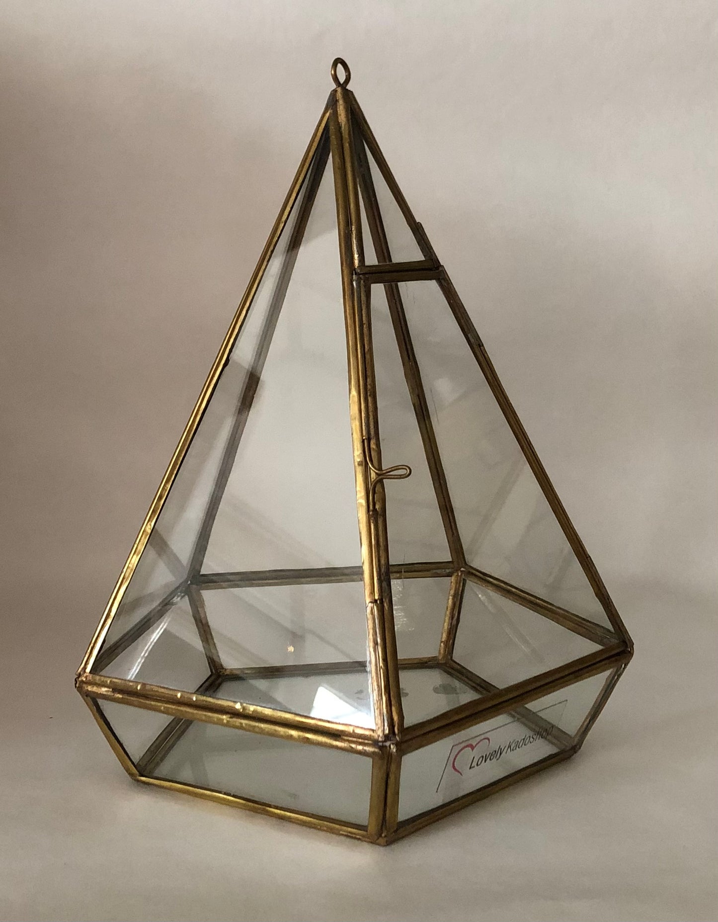Piramide glazen doos