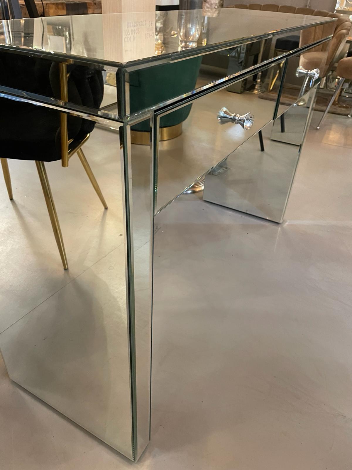 Bijzettafel mirror