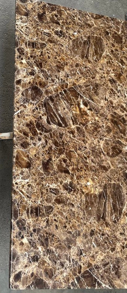 Design marmeren bruin eetkamertafel vierkant goud