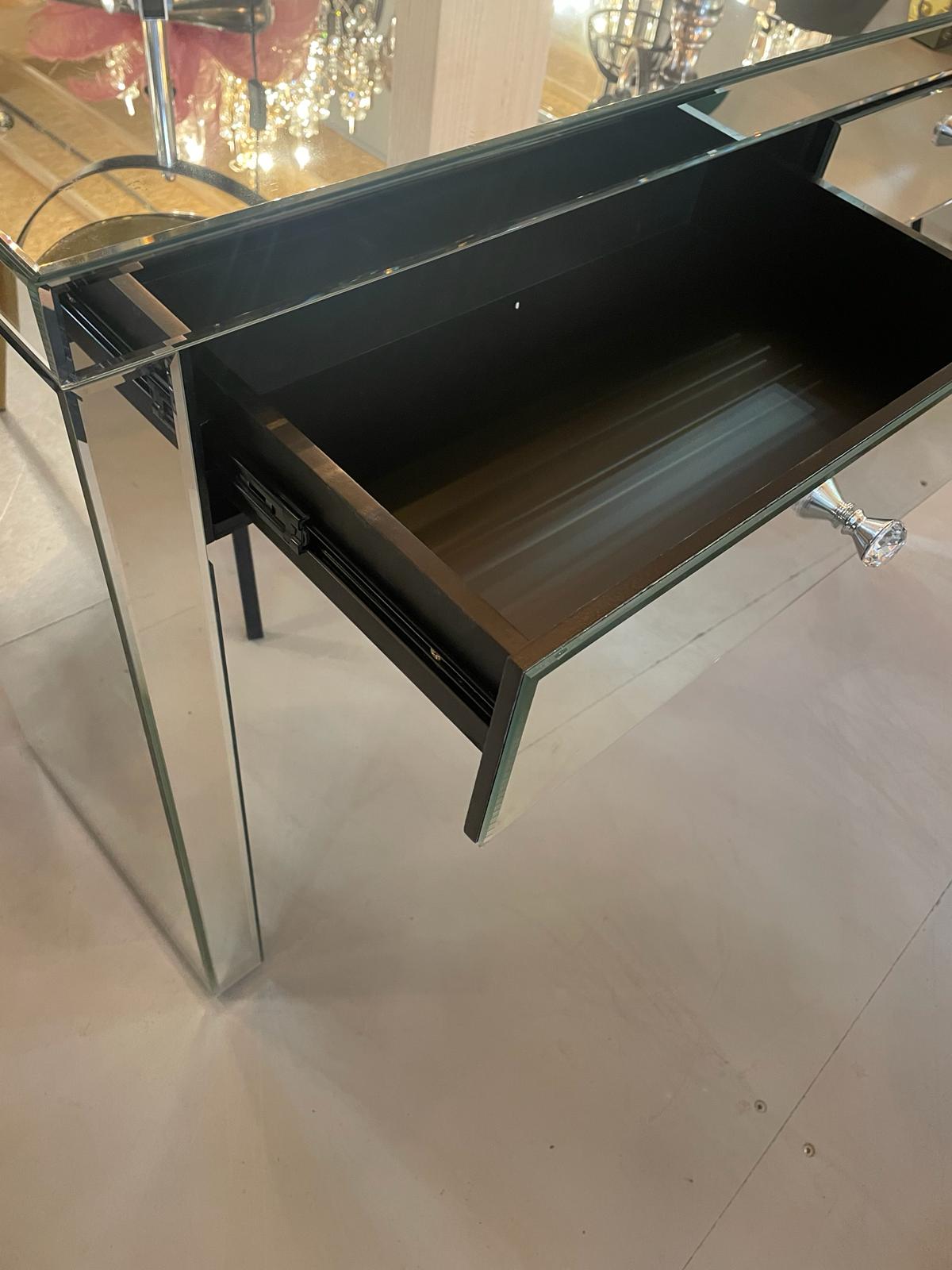 Bijzettafel mirror