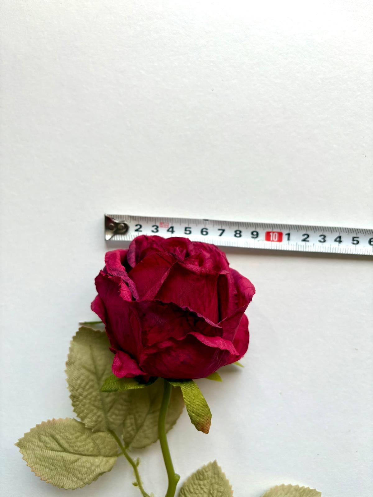 Luxe Roos halfopen XL 66x8cm rood (nummer 4)