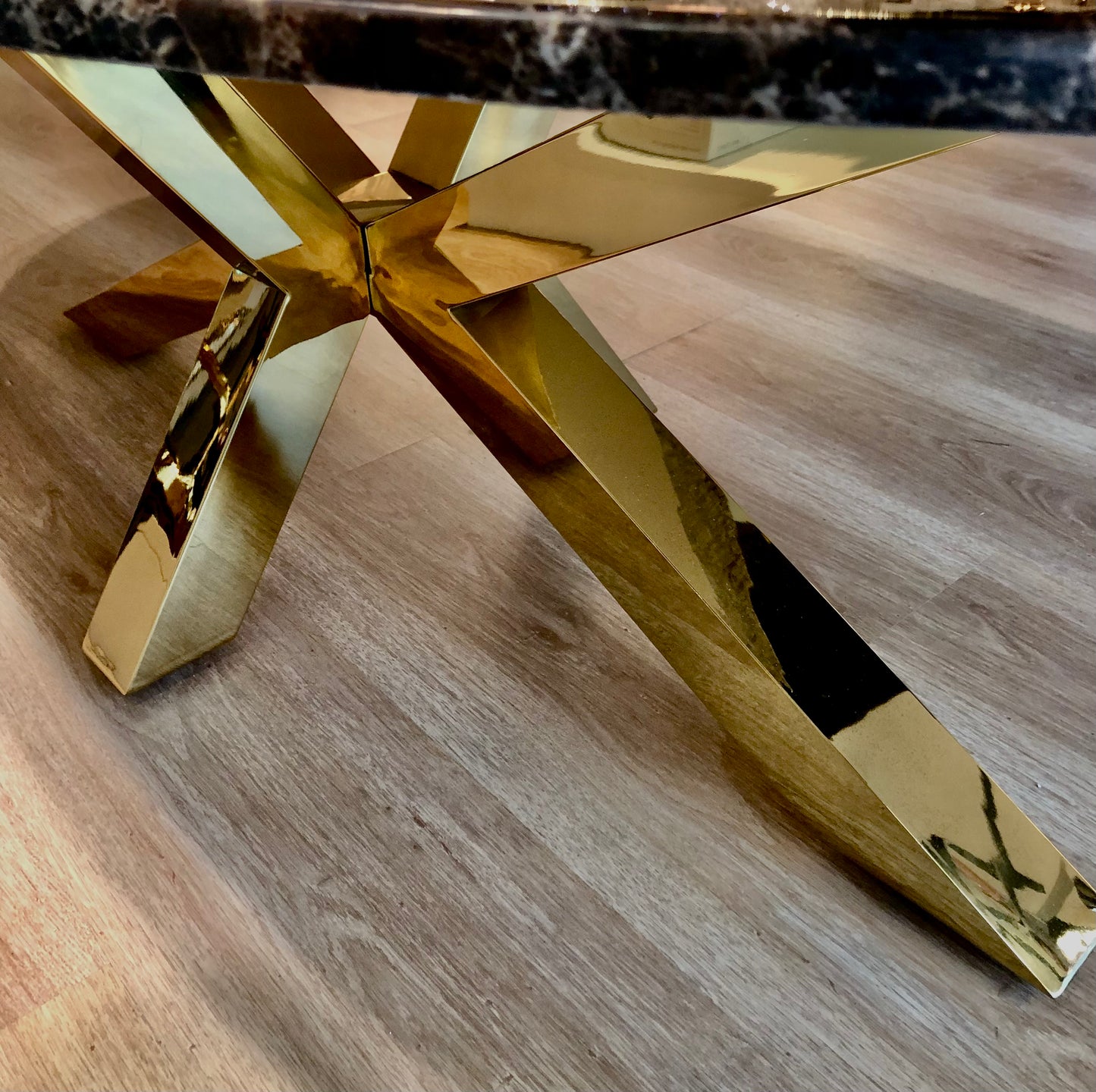 Bruin marmeren salontafel ovaal