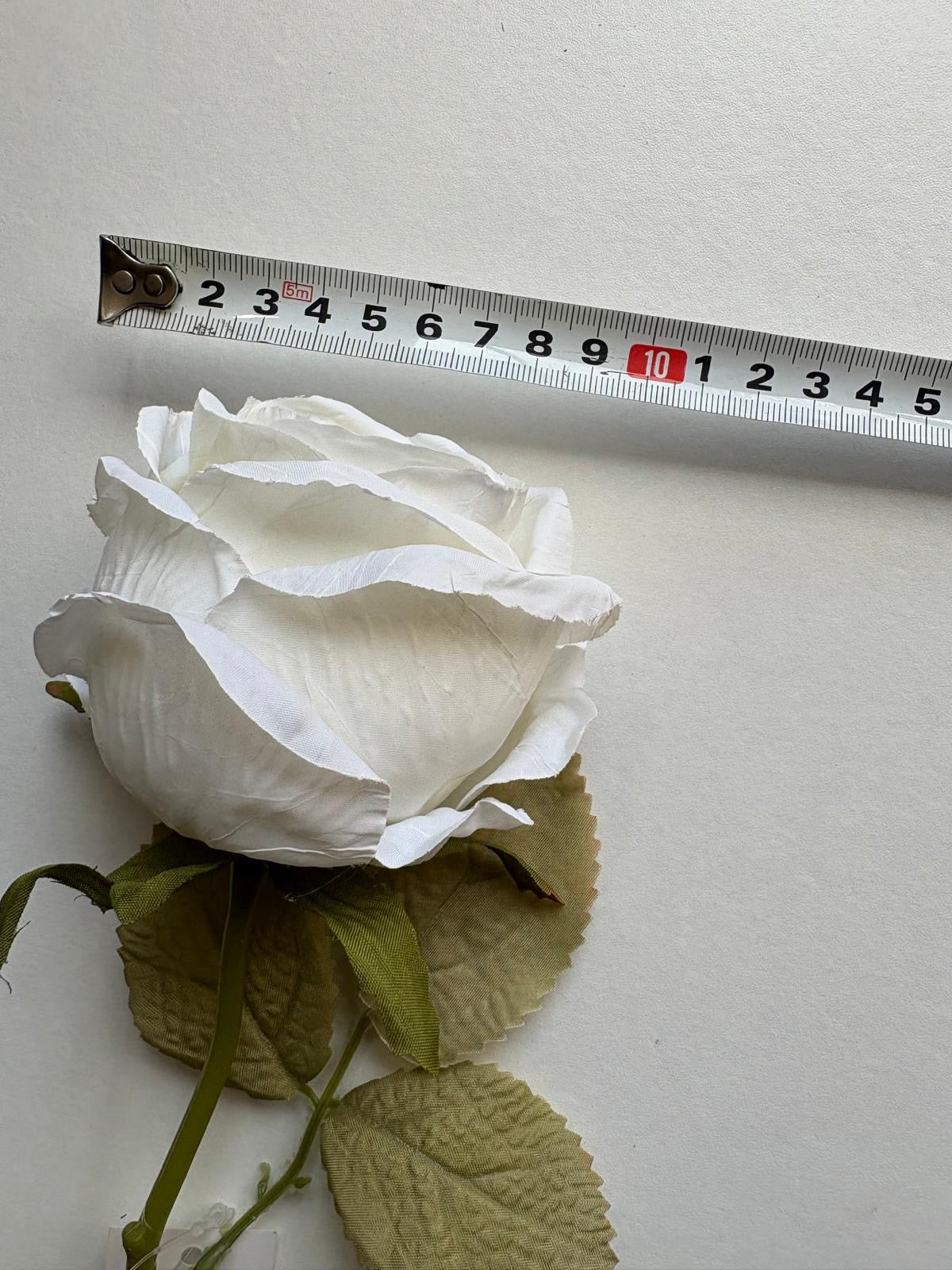 Luxe Roos halfopen XL 66x8cm wit (nummer 2)