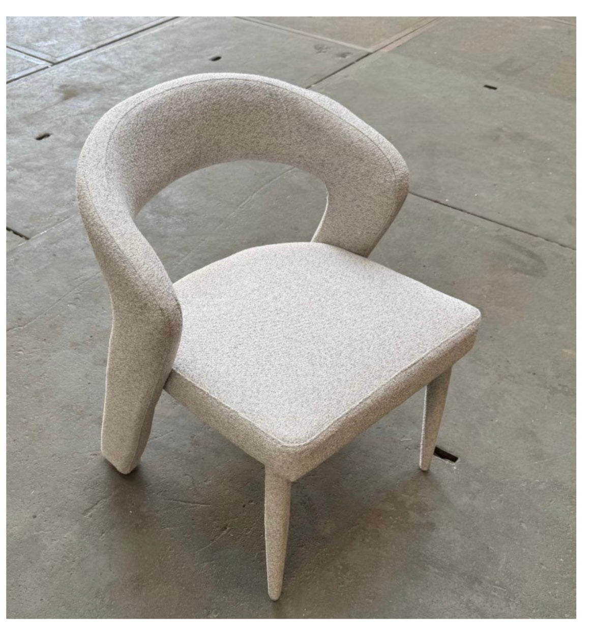 Gestoffeerd stoel beige