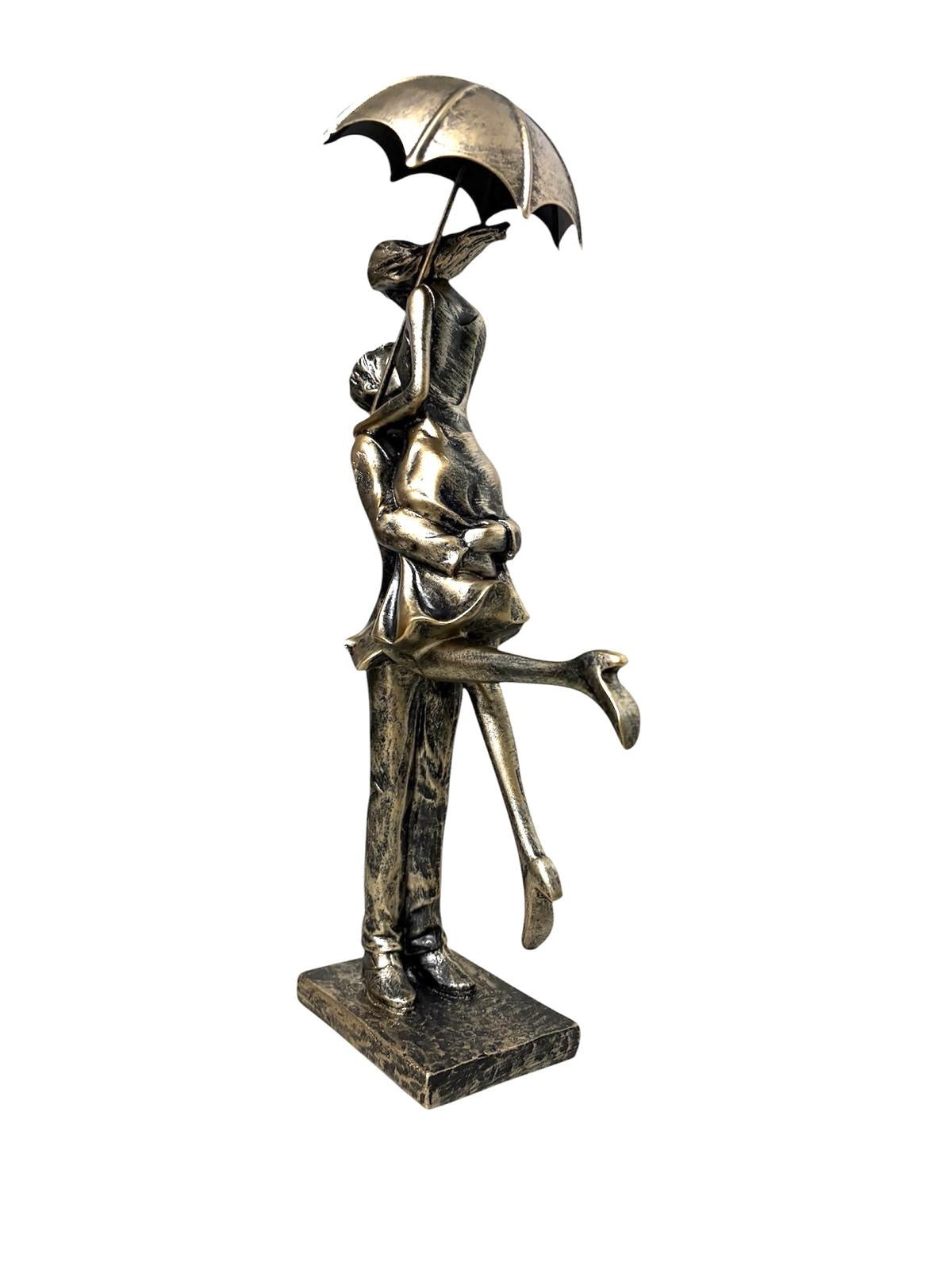 Sculptuur Paar met Paraplu - Goud en Zwart