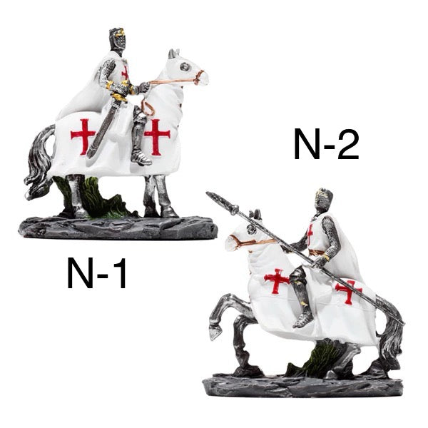 Figuur Ridder van de Kruistochten Paardenbescher N1
