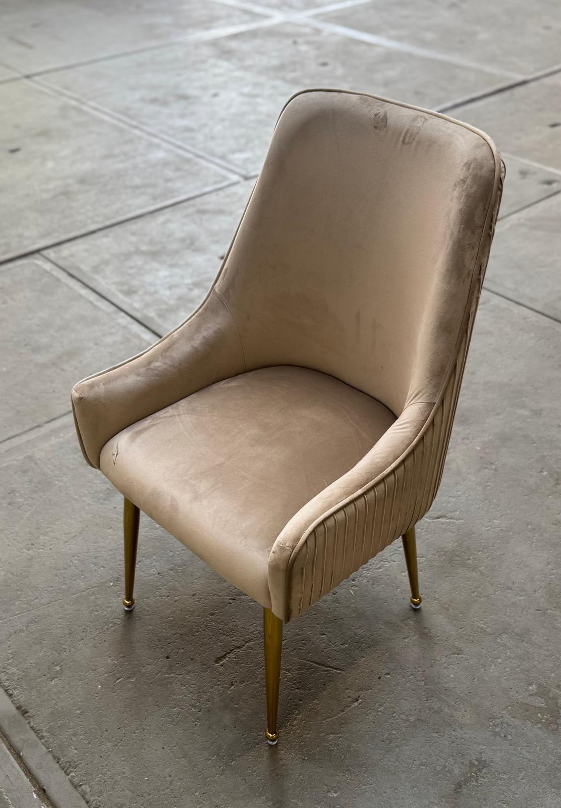 Eetkamerstoel Plise taupe met goud