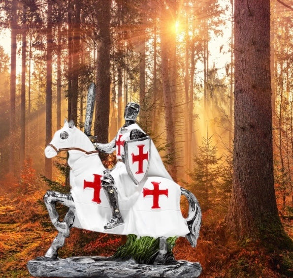 Figuur Ridder van de Kruistochten Paardenbescher N4