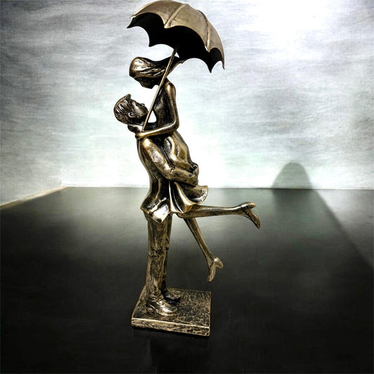 Sculptuur, Paar met Paraplu, Goud en Zwart, Vintage Uitstraling, Verliefde Koppel