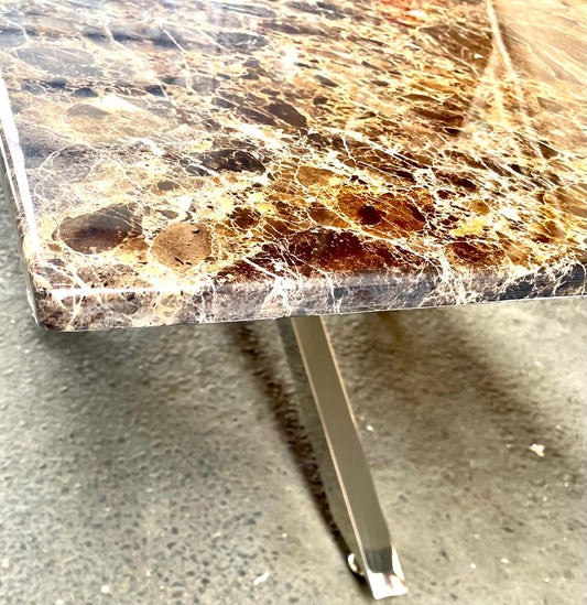 Marmeren bruin salontafel vierkant
