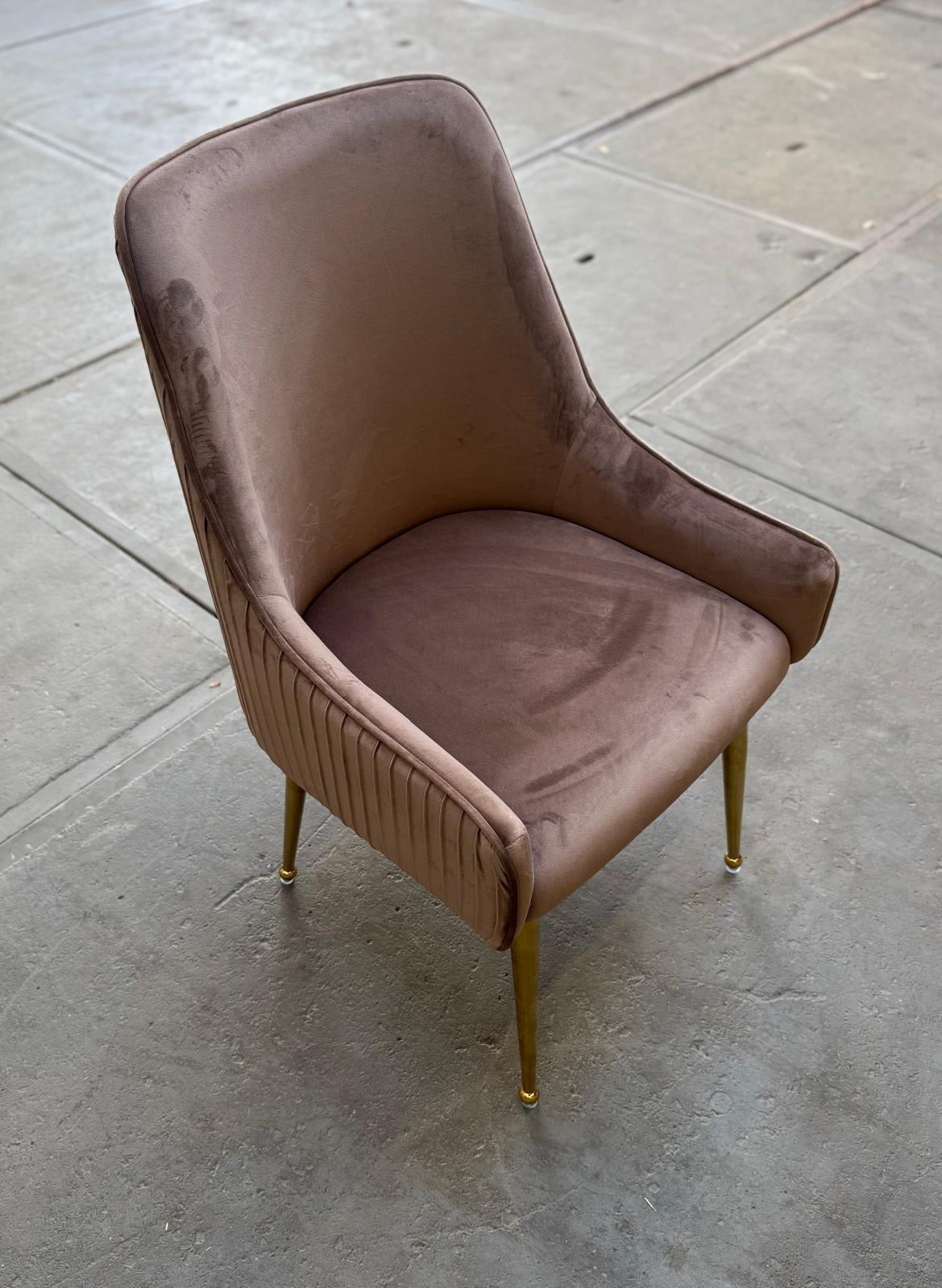 Eetkamerstoel Plise licht bruin met goud