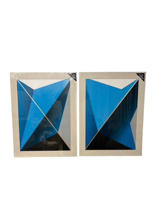 Twee abstracte kunstwerken in een set