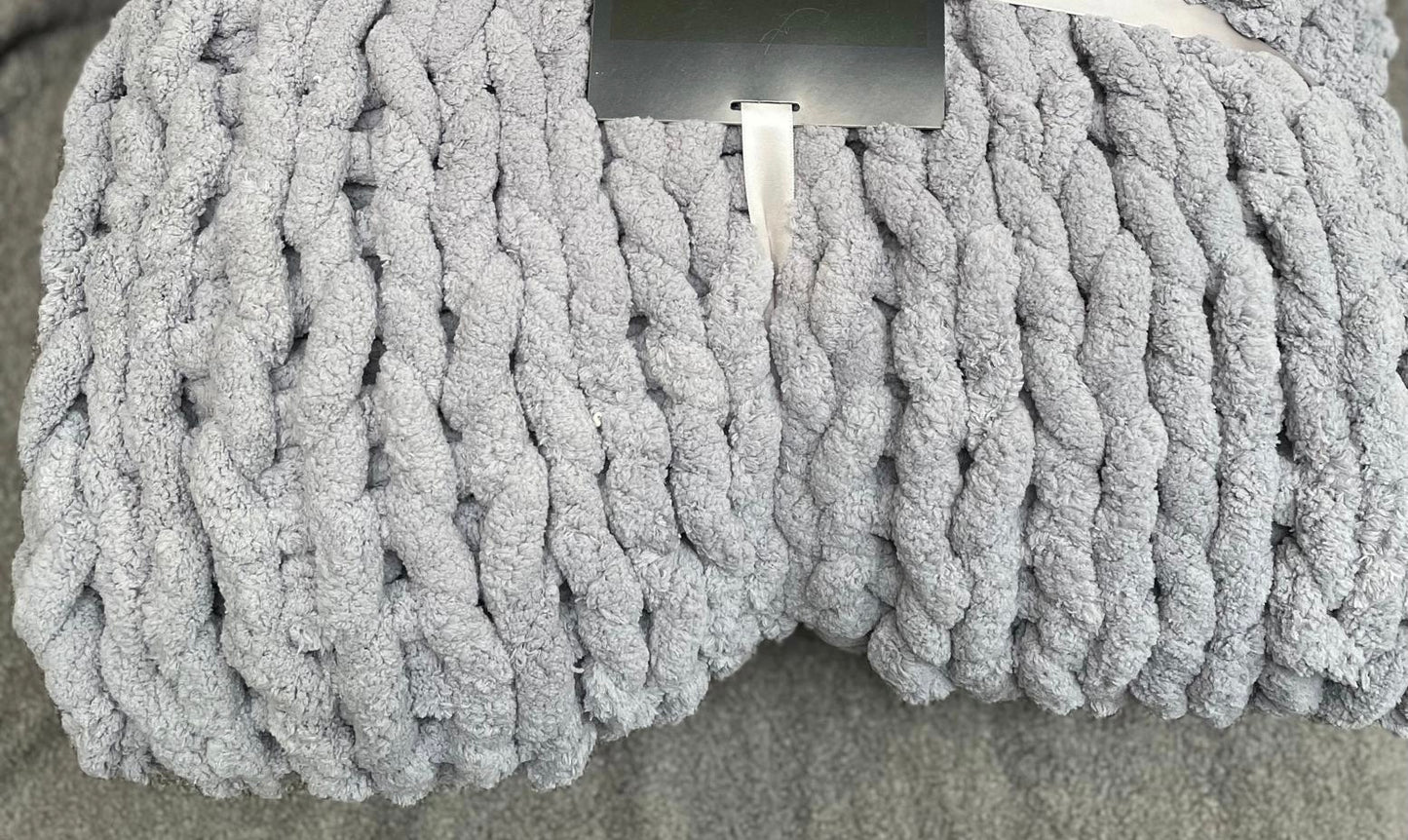 Knitted Plaid grijs