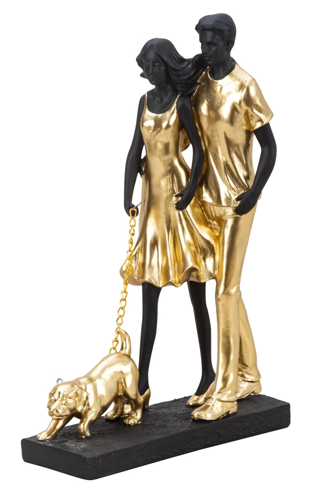 Stijlvolle Decoratieve Sculptuur van Koppel met Hond in Goud en Zwart, Kunststeen, 30 cm Hoog, 19,5 cm Breed