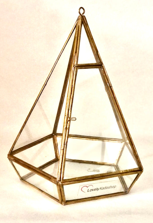 Piramide glazen doos