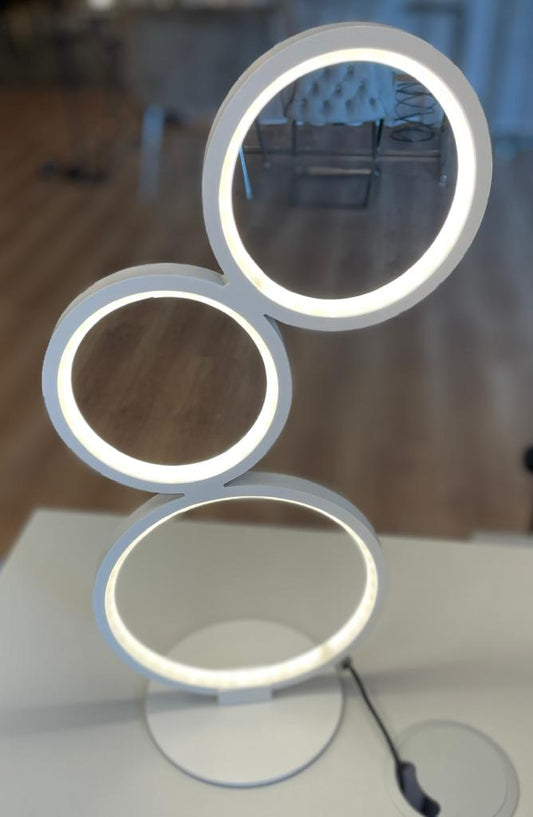 Tafel lamp wit